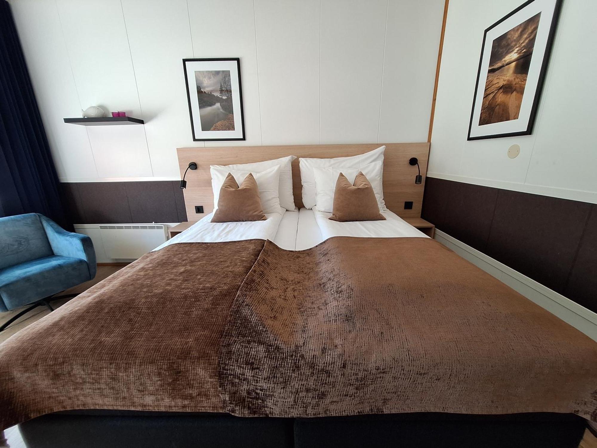Tjeldsundbrua Hotel Skanland Quarto foto