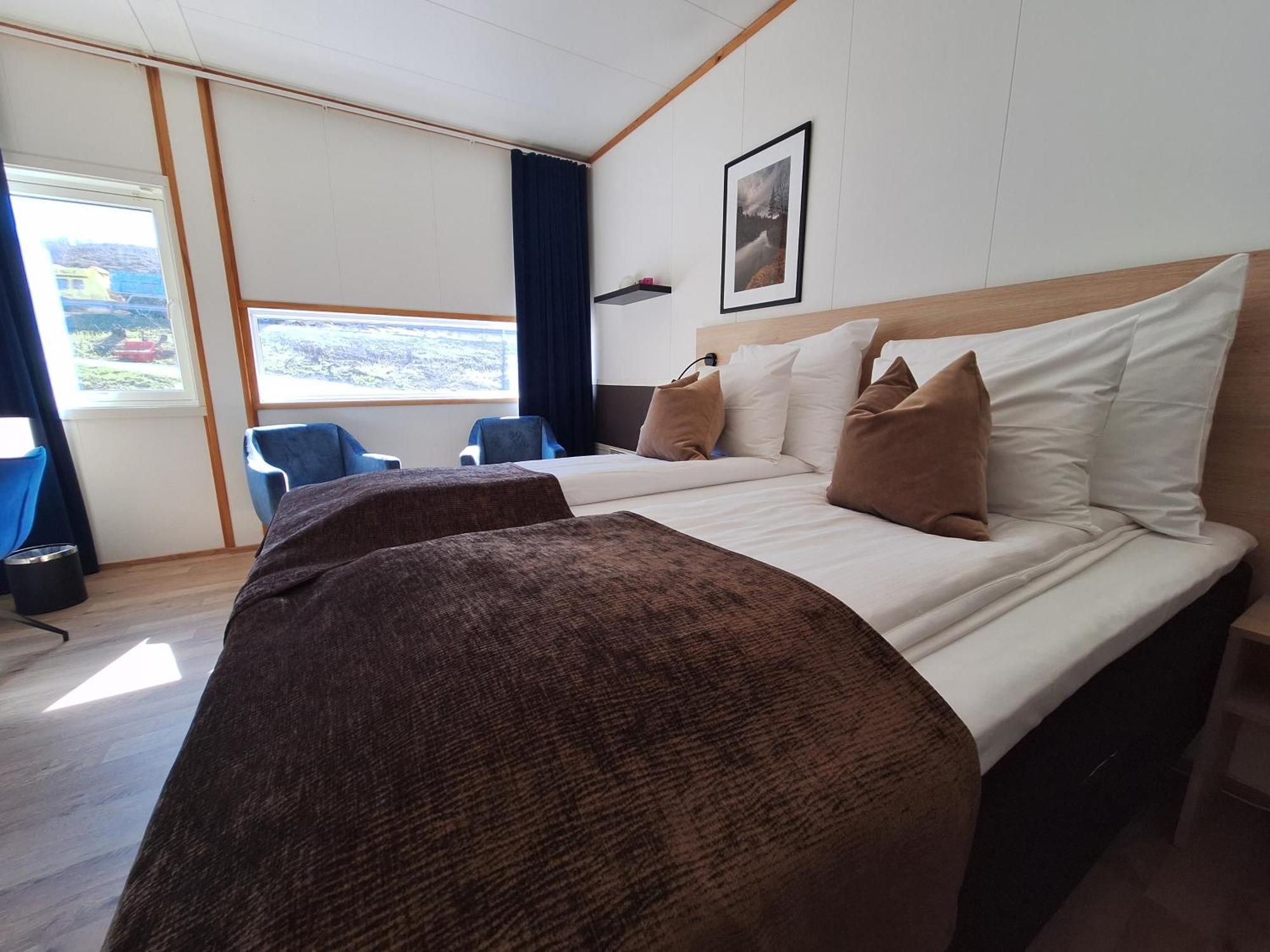 Tjeldsundbrua Hotel Skanland Quarto foto